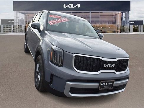 New 2025 Kia Telluride LX image 9