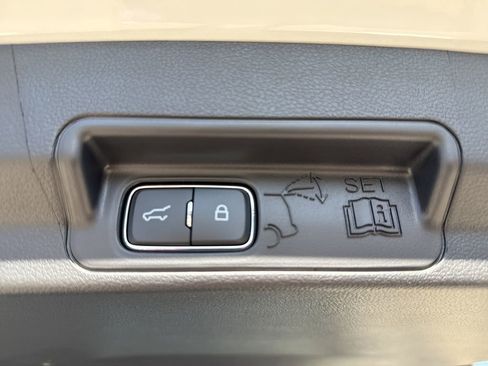 New 2025 Ford Explorer ST-Line w/ Premium Package image 27