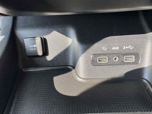 Used 2018 Dodge Durango SRT w/ SRT Interior Appearance Group AWD/4WD image 18