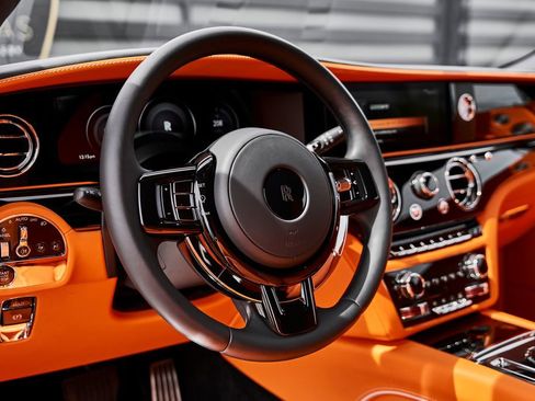 Used 2025 Rolls-Royce Spectre w/ Spectre Launch Package AWD/4WD image 35