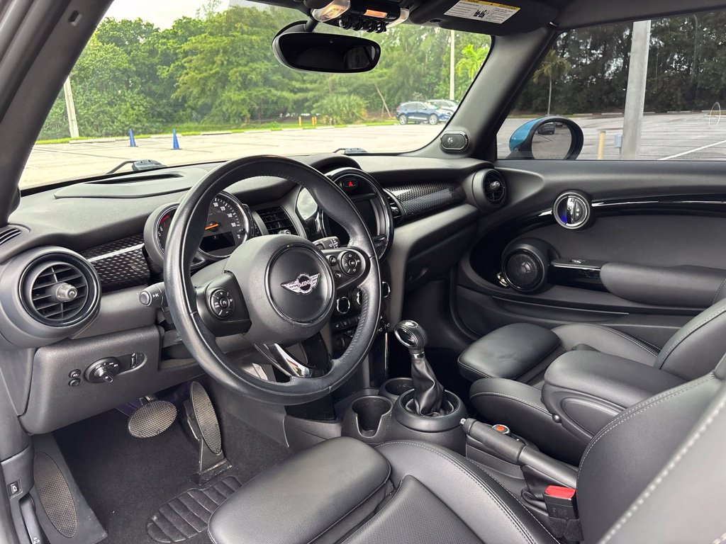 Used 2018 MINI Cooper S FWD image 17