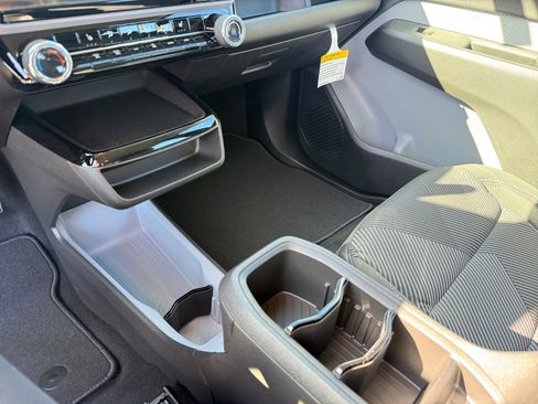 New 2027 Chevrolet Bolt LT image 13