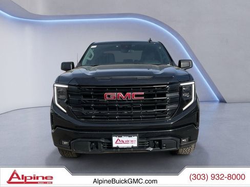 Used 2024 GMC Sierra 1500 Elevation image 8