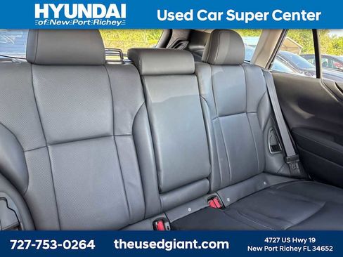 Used 2022 Subaru Outback Limited image 9