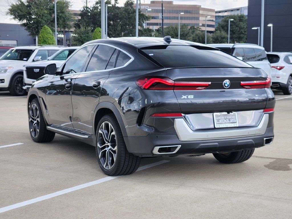 Used 2022 BMW X6 xDrive40i w/ Executive Package AWD/4WD image 5