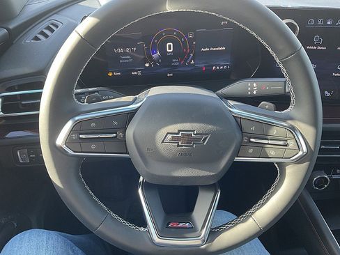 New 2026 Chevrolet Traverse Z71 image 18