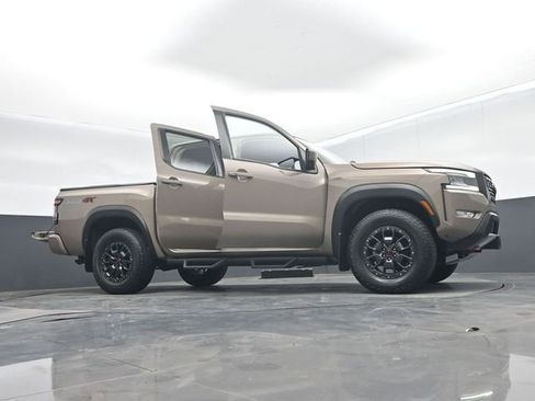 Used 2022 Nissan Frontier PRO-4X w/ Pro-4X Premium Package AWD/4WD image 81