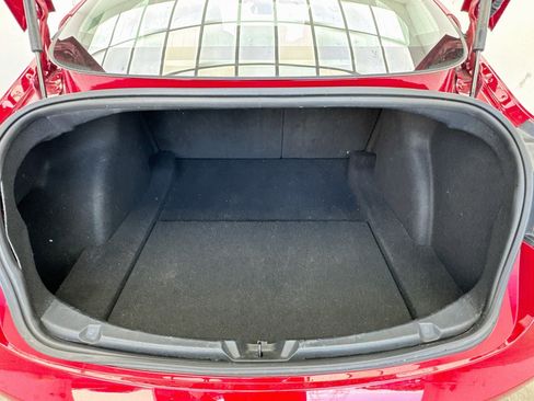 Used 2018 Tesla Model 3 Long Range RWD image 18