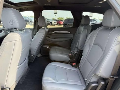 Used 2023 Buick Enclave Essence w/ Experience Buick Package AWD/4WD image 15