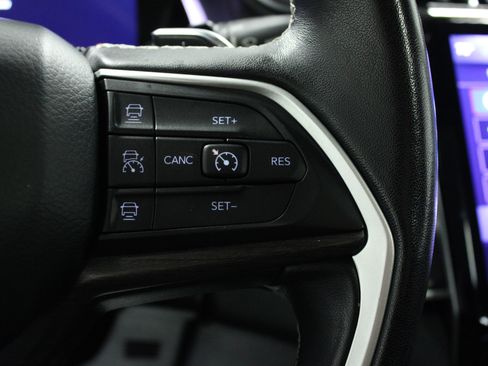 Used 2021 Jeep Grand Cherokee L Limited w/ Trailer Tow Group (B) image 22