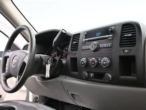Used 2013 GMC Sierra 1500 W/T AWD/4WD image 13