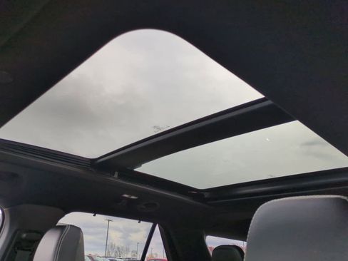 Used 2022 Ford Explorer ST w/ Equipment Group 401A image 19