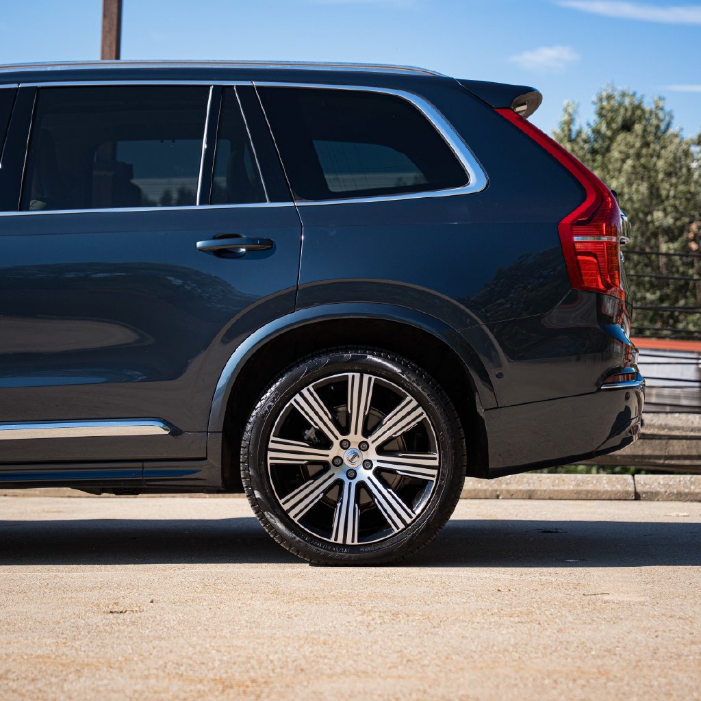 Certified 2024 Volvo XC90 B6 Ultimate AWD/4WD image 5