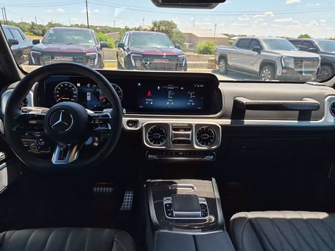 Used 2026 Mercedes-Benz G 63 AMG 4MATIC image 33
