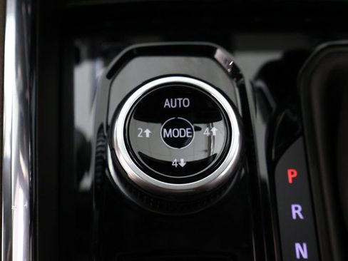 Used 2023 GMC Canyon Denali image 58