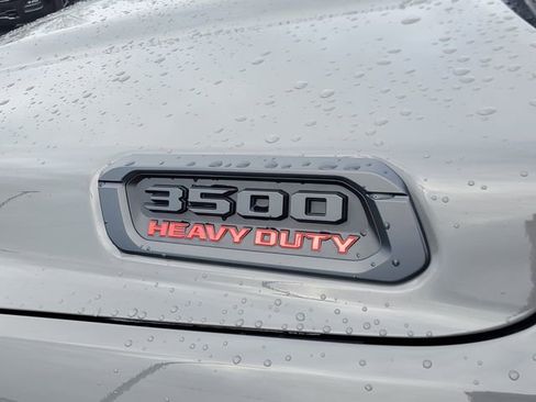 New 2026 RAM 3500 Lone Star AWD/4WD image 9