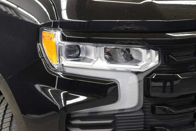 Used 2023 Chevrolet Silverado 1500 RST w/ Z71 Off-Road Package AWD/4WD image 4