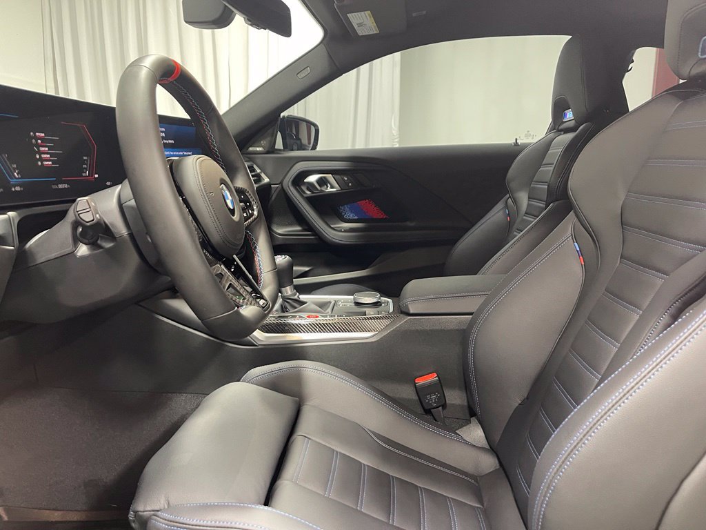 Used 2026 BMW M2 w/ Lighting Package RWD image 20