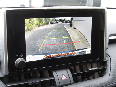 Certified 2024 Toyota RAV4 LE image 29