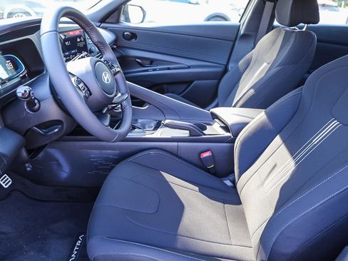 New 2025 Hyundai Elantra Sport image 19