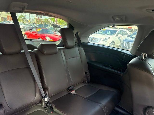 Used 2018 Honda Odyssey EX-L image 19