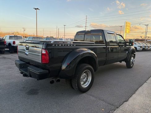 Used 2016 Ford F450 Platinum w/ FX4 Off Road Package image 3