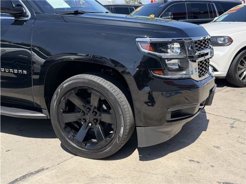 Used 2020 Chevrolet Suburban LT w/ Max Trailering Package RWD image 7