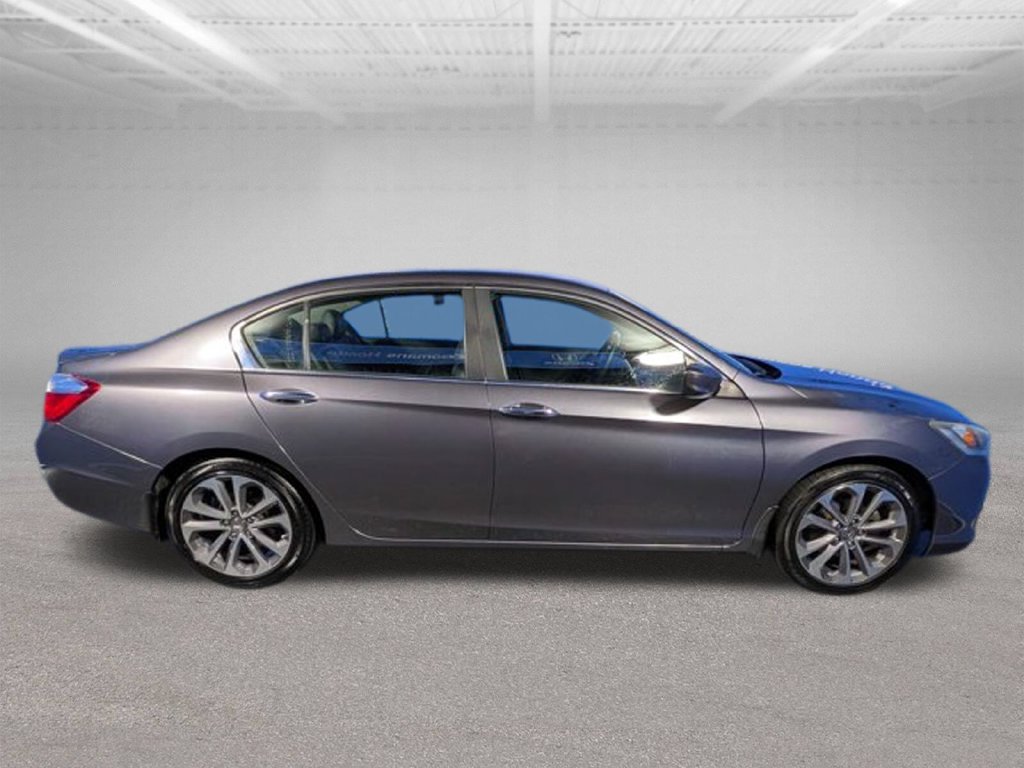 Used 2014 Honda Accord Sport image 4
