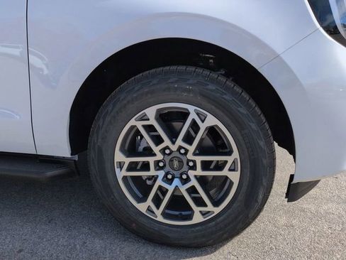 New 2025 Ford Expedition Max Active image 10