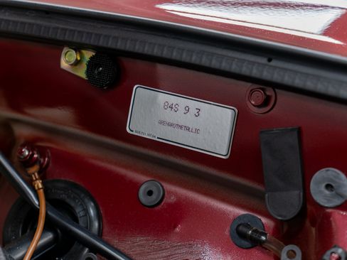 Used 1997 Porsche 911 Carrera 4S AWD/4WD image 46