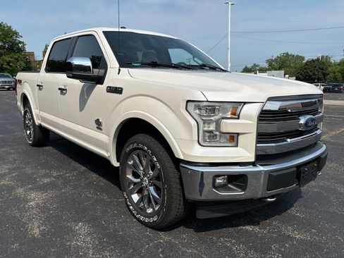Used 2017 Ford F150 King Ranch w/ Equipment Group 601A Luxury AWD/4WD image 22