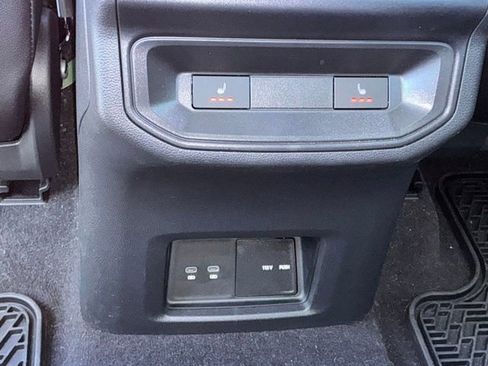 Used 2024 Volkswagen Atlas Cross Sport SEL R-Line image 20