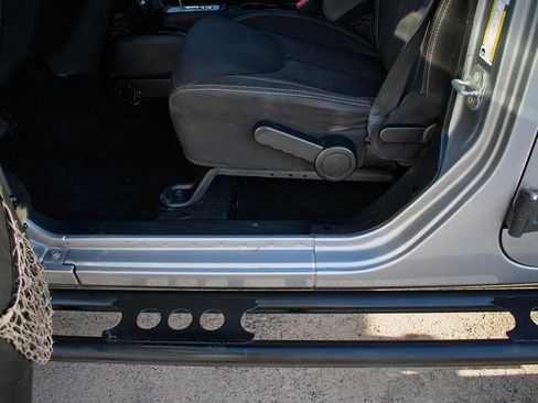 Used 2014 Jeep Wrangler Unlimited Sahara w/ Max Tow Package image 12