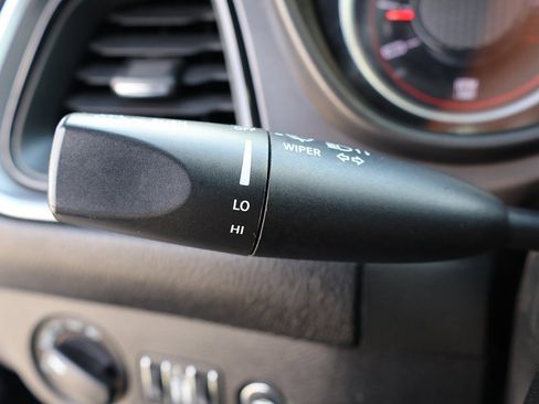 Used 2019 Dodge Challenger SXT image 34