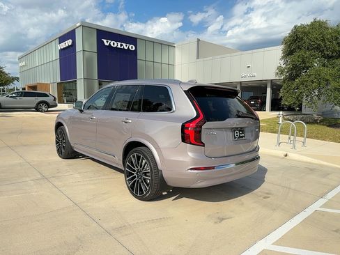 Used 2026 Volvo XC90 B6 Plus w/ Protection Package Premier image 4