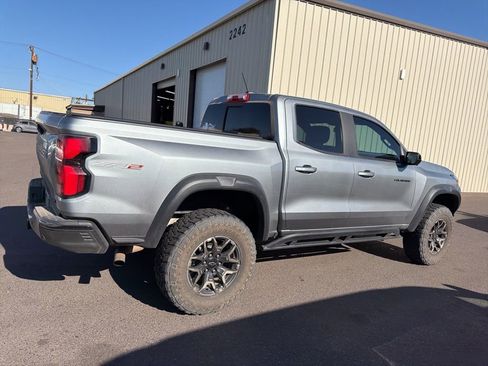 Used 2023 Chevrolet Colorado ZR2 w/ ZR2 Convenience Package III image 15