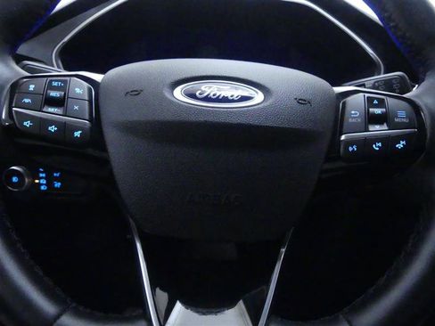 Used 2022 Ford Escape SEL w/ Technology Package image 16