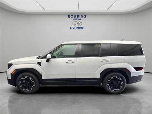 New 2026 Hyundai Santa Fe SE FWD image 2
