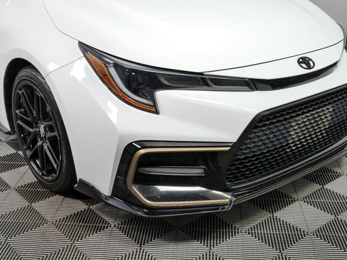 Used 2022 Toyota Corolla SE FWD image 34
