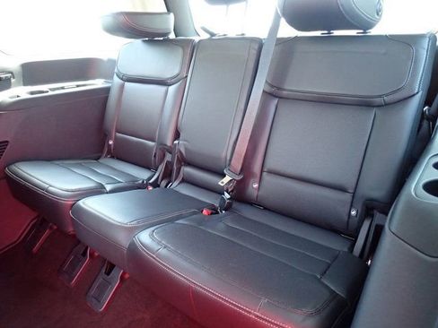 Used 2025 Ford Expedition Platinum AWD/4WD image 21