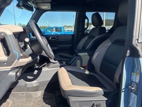 Certified 2023 Ford Bronco Wildtrak image 14