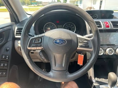 Used 2016 Subaru Forester 2.5i Premium w/ All-Weather Package AWD/4WD image 23