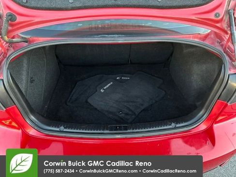 Used 2005 MAZDA MAZDA3 s w/ Moonroof & 6-CD Pkg image 24