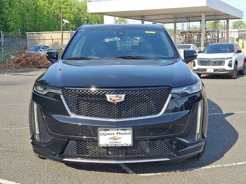 Used 2020 Cadillac XT6 Sport AWD/4WD image 2