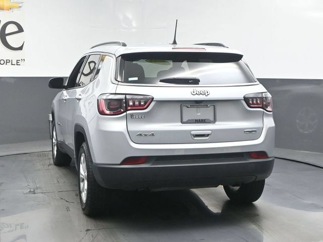 Used 2024 Jeep Compass Latitude AWD/4WD image 39