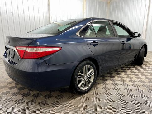Used 2016 Toyota Camry LE image 14