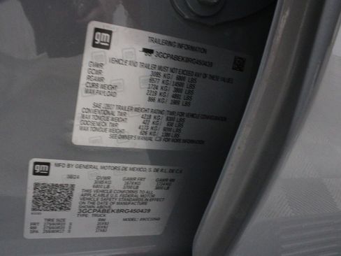 Used 2024 Chevrolet Silverado 1500 Custom w/ LPO, Dark Essentials Package image 33