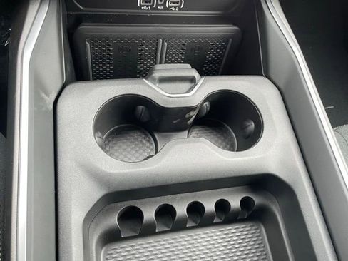 New 2026 RAM 2500 Big Horn image 25