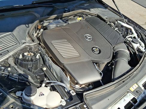 Used 2022 Mercedes-Benz C 300 4MATIC Sedan image 27