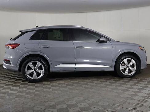 Used 2023 Audi Q4 e-tron Premium Plus w/ Premium Plus image 18